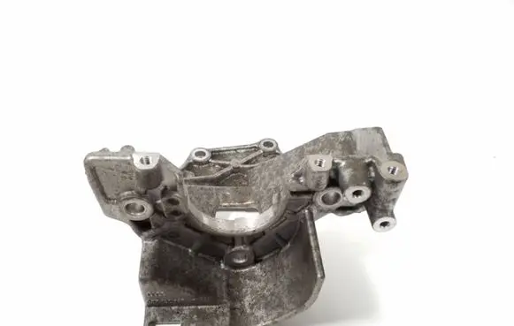 Audi A8 S8 D4 4H Fuel pump bracket 057130147AF
