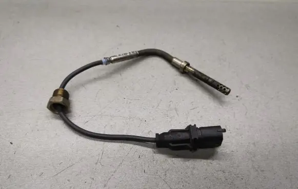 Opel Insignia A Exhaust gas temperature sensor 55566185