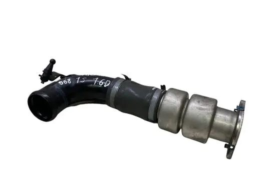 Ford Mondeo MK V Intercooler hose/pipe AV616C750AC