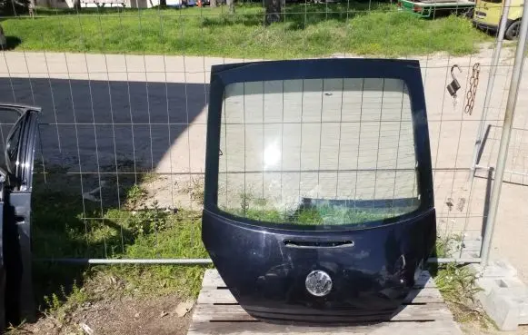 Volkswagen New Beetle Tailgate/trunk/boot lid