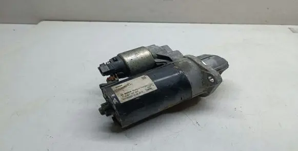BMW 4 F32 F33 Starter motor 8612576 0001147425