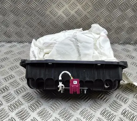 Volvo XC40 Passenger airbag P31663126 31663126