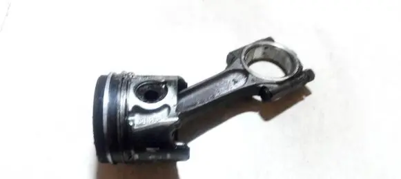 Ford Mondeo MK IV Piston with connecting rod 085190