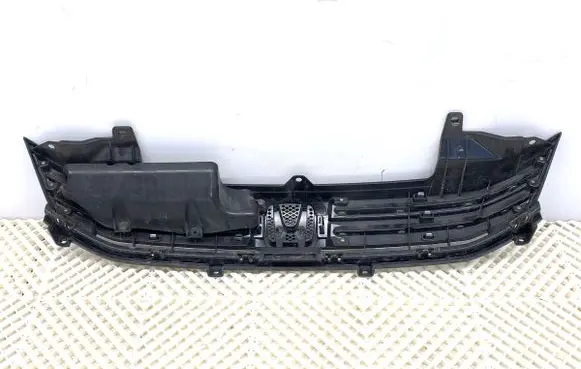Honda Insight Front grill 71121TM8