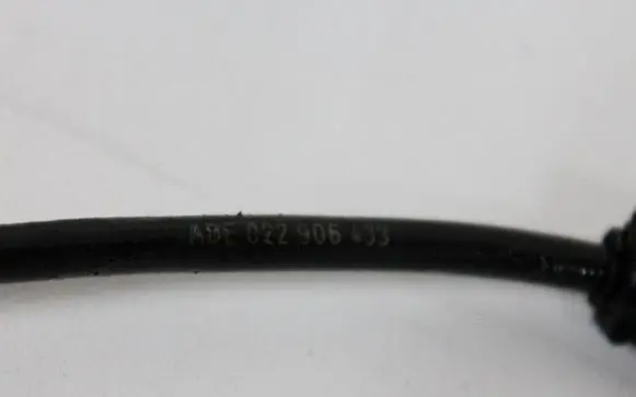 Volkswagen Golf V Other devices 022906433
