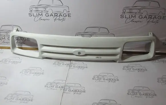 Ford Sierra Front grill 011302 M86E0202A01