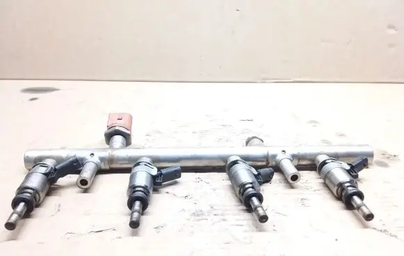 Fuel injectors set