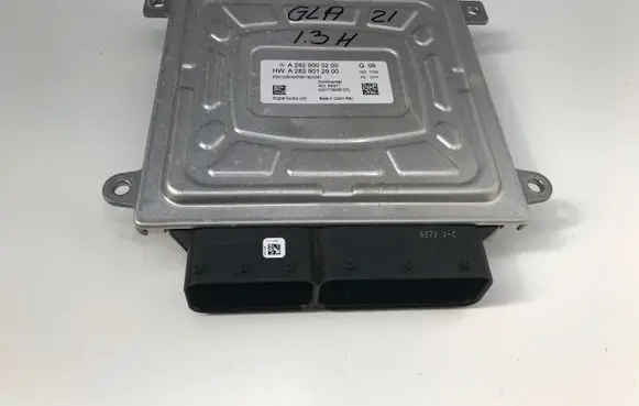 Mercedes-Benz GLA H247 Engine control unit/module A2829003200 A2829012900 A2C17790300