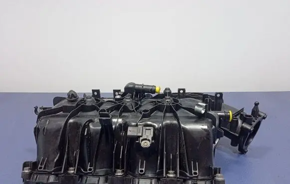 BMW M3 F80 Intake manifold 8647975