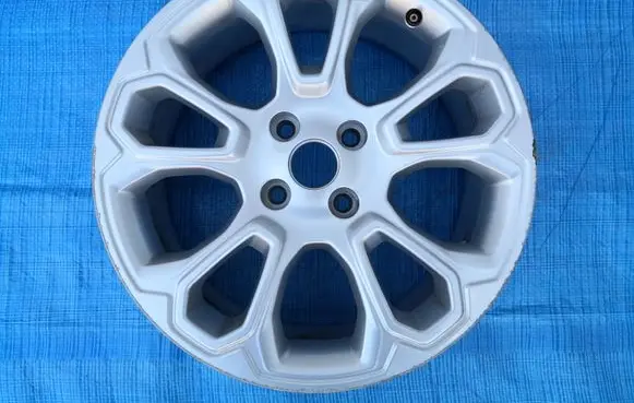 Ford Ecosport R17 alloy rim GN15F4B