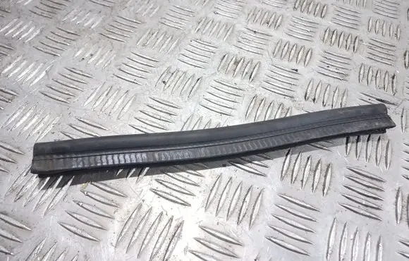 Engine compartment rubber