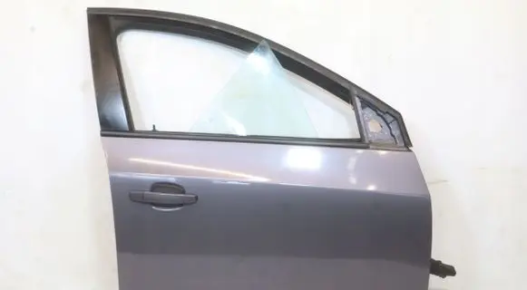 Chevrolet Cruze Front door 