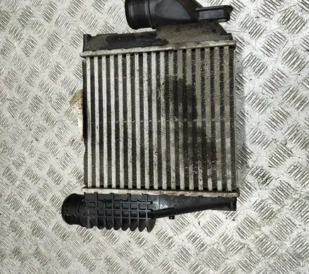 Peugeot 3008 II Intercooler radiator 9675627980 P9675627980