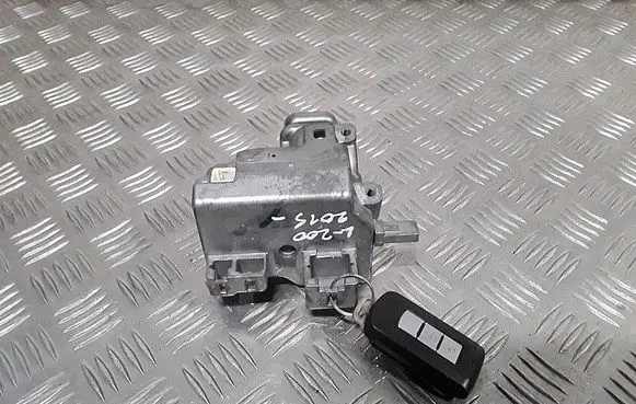 Mitsubishi L200 Steering wheel lock slm16
