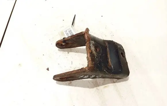KIA Ceed Engine mounting bracket