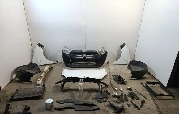 Dacia Dokker Front piece kit 
