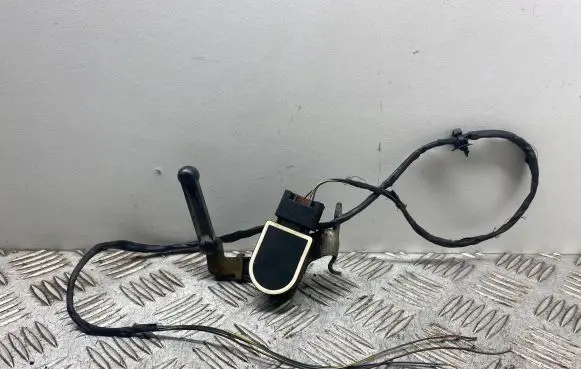 BMW 5 F10 F11 Headlight/headlamp level sensor 6860843 6778264 37146860843