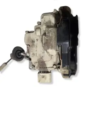 Audi A6 S6 C6 4F Front door lock 4F1837015