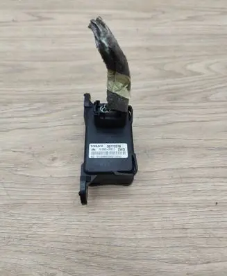 Volvo V70 ESP acceleration yaw rate sensor 30773378 10098005302