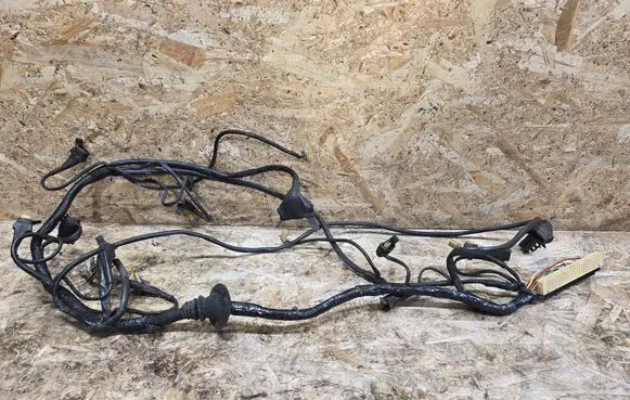 Mercedes-Benz SL R107 Engine installation wiring loom 