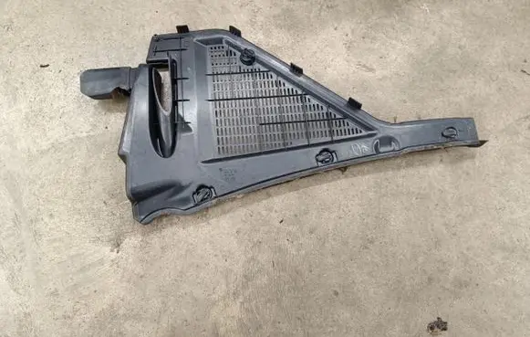 BMW X5 E70 Wiper trim 6945584 108341