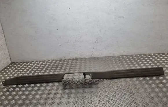 Audi Q7 4L Front sill trim cover 4L0853370