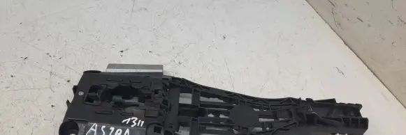 Opel Astra J Front door exterior handle/bracket 14096401
