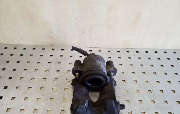 Volkswagen Up Front brake caliper