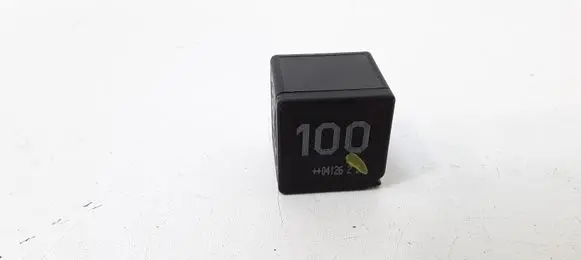 Skoda Fabia Mk1 (6Y) Other relay 7M0951253A
