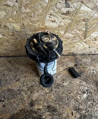 Mitsubishi Colt Fuel injection high pressure pump