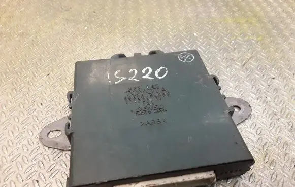 Lexus IS 220D-250-350 Parking PDC control unit/module 8967053040