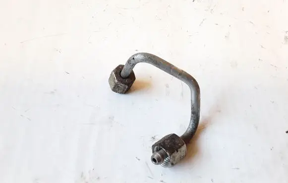 Volkswagen PASSAT B7 Fuel injector supply line/pipe 03L301AC