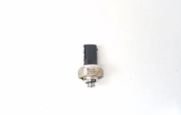 Mercedes-Benz SLK R172 Air conditioning (A/C) pressure sensor A2110000283