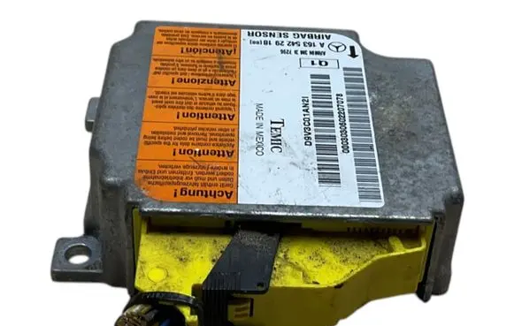 Mercedes-Benz ML W163 Airbag control unit/module A1635422918 D9V3C01AN2I