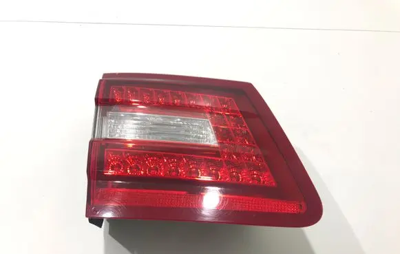 Mercedes-Benz E W212 Tailgate rear/tail lights