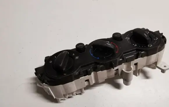 Ford Mondeo MK IV Climate control unit 6G9119980