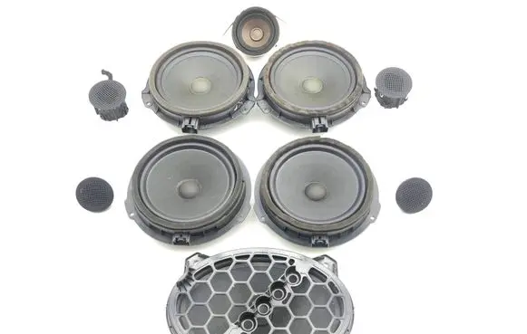 Ford Kuga III Audio system kit LJ6T18808AA ET4T18808DA FR3T18808HA