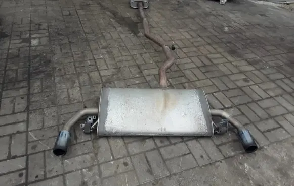 Volvo XC60 Muffler/silencer 32292072