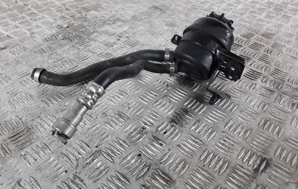 BMW X1 E84 Power steering fluid tank/reservoir 32416768094 106371