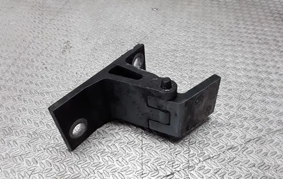 Audi A8 S8 D2 4D Front door upper hinge 4D0831402