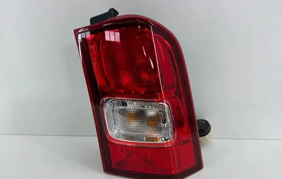 Suzuki Ignis Rear/tail lights 22059343