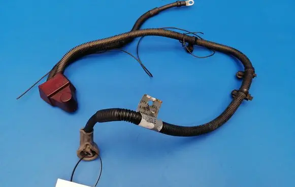 MG ZT - ZT-T Positive cable (battery)