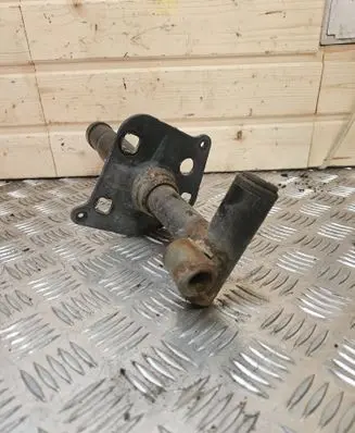 BMW 5 E39 Front bumper shock/impact absorber 8159359