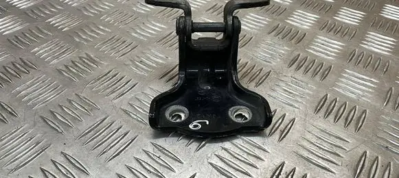 Chevrolet Captiva Rear door upper hinge 