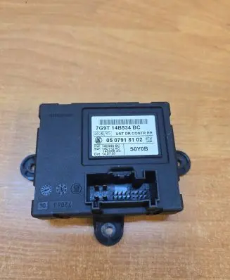 Volvo XC70 Door control unit/module 7G9T14B534BC 14C236BC 0507918102