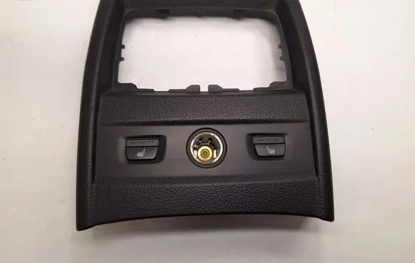 BMW 3 F30 F35 F31 Seat heating switch 9222046