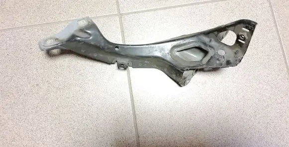 Audi A6 S6 C7 4G Fender mounting bracket 4G0821135A