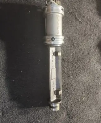 Audi A5 8T 8F Oil pump balance shaft 06J103337C AD01542 AL59C03