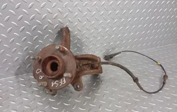 Ford Fiesta Front wheel hub