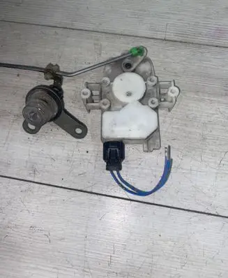 Mitsubishi Lancer Central locking motor Mn127002
